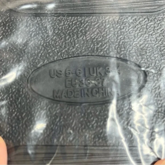 Cozy Winter Indoor/Outdoor Slippers-Gray-Womens 5.5 & 7.5-Loungewear-Comfort-NEW - Picture 8 of 9